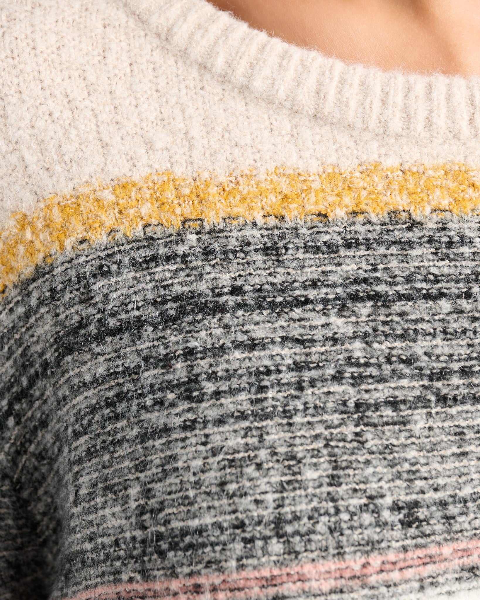 Oatmeal/Black/Blush $|& Skies Are Blue Marled Colorblock Sweater - SOF Detail