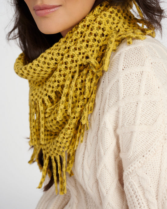 Mustard $|& Elegant Essence 2-Tone Mini Tube Scarf - SOF Detail