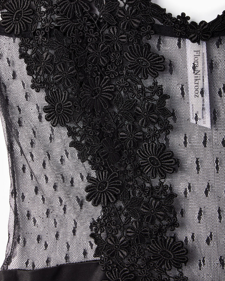 Black $|& Flora Nikrooz Showstopper Chemise - VOF Detail