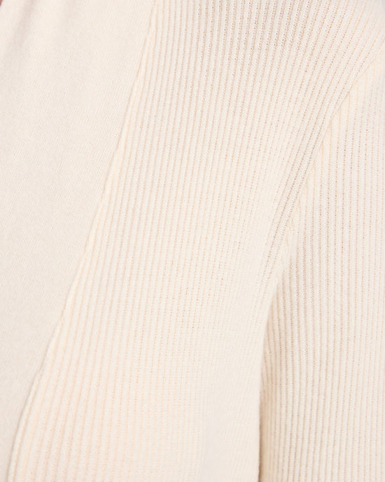 Stone $|& PJ Salvage Textured Essentials Robe - SOF Detail