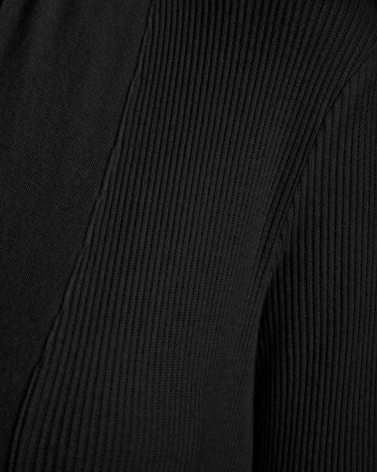 Black $|& PJ Salvage Textured Essentials Robe - SOF Detail