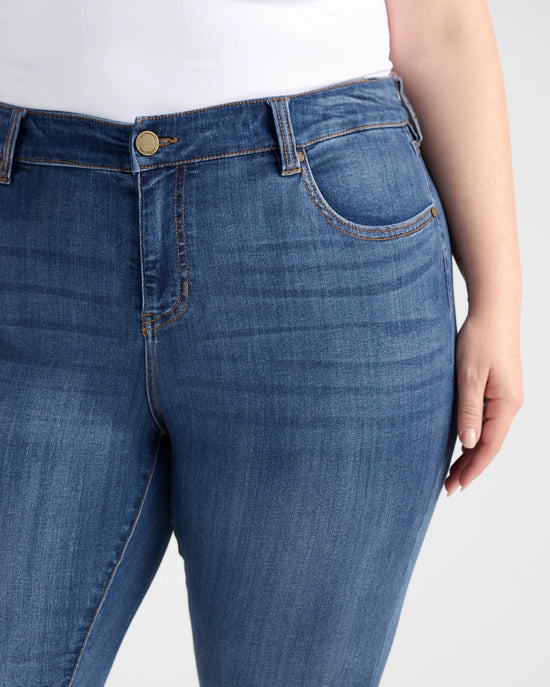 Victory $|& Liverpool Abby Skinny Jeans - SOF Detail