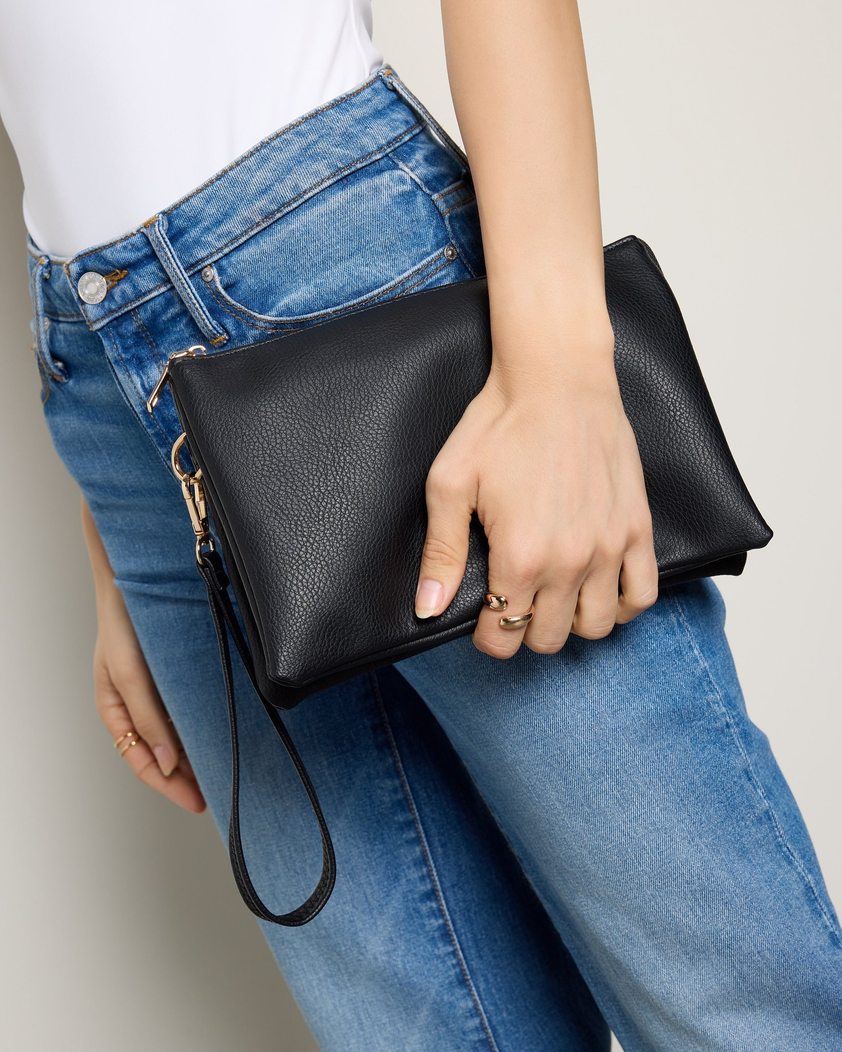 Black $|& Jen & Co. Izzy Crossbody - SOF Full Front