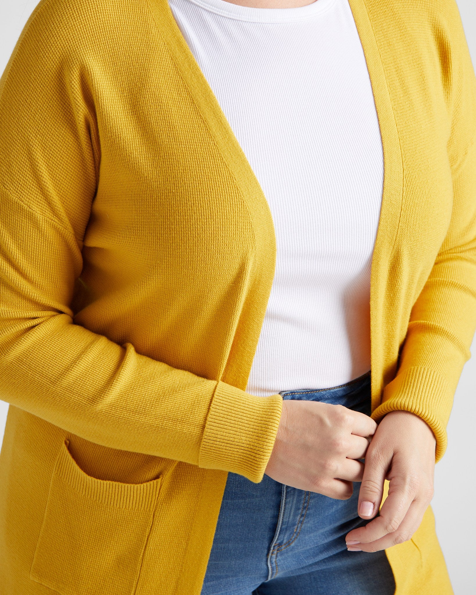Dandelion $|& Tea N Rose Soft Touch Sweater Cardigan - SOF Detail