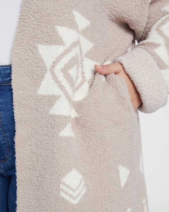 Taupe $|& Vanilla Bay Aztec Cardigan - SOF Detail