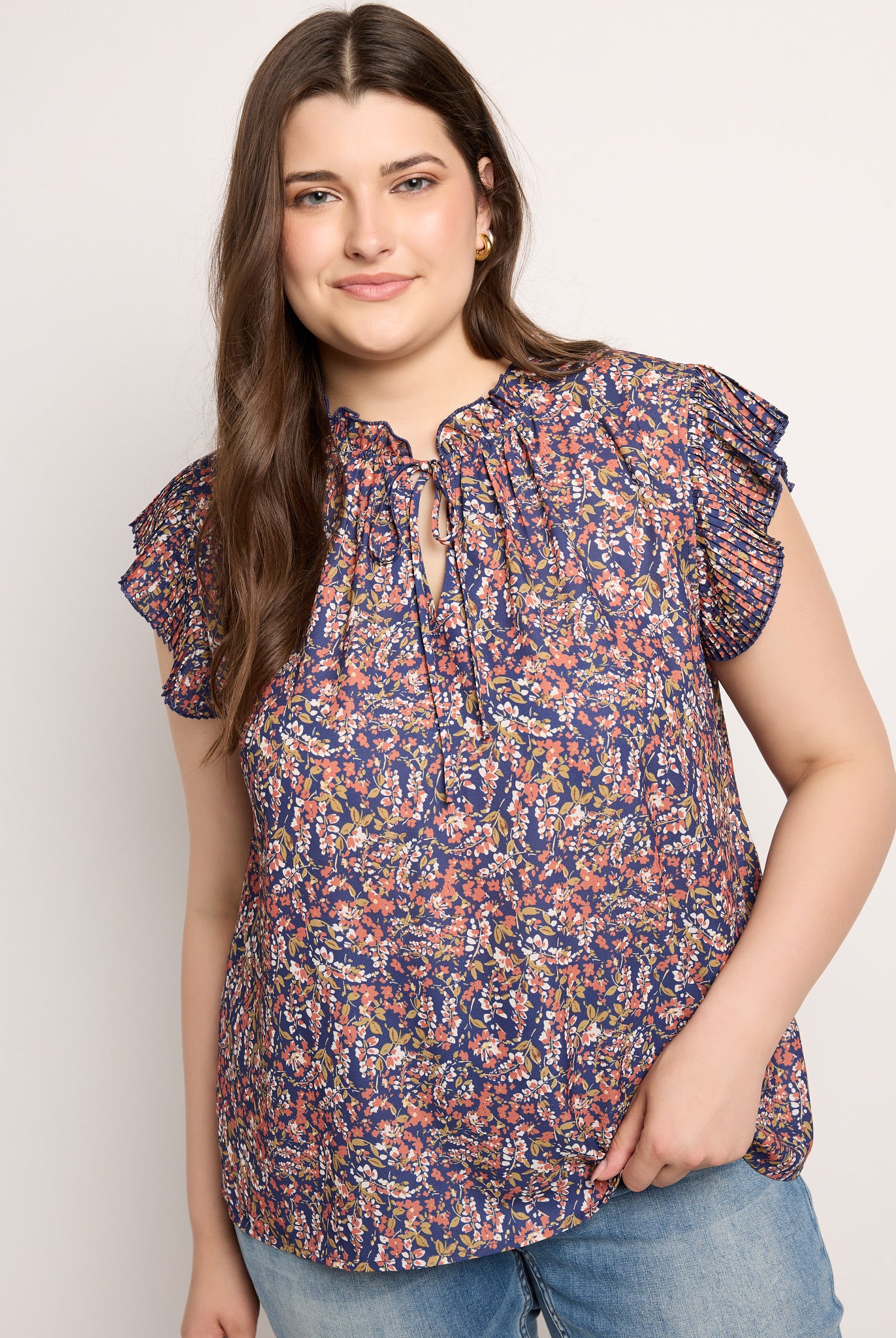 Navy $|& VOY Los Angeles Floral Pleated Sleeve Top with Tie - SOF Front