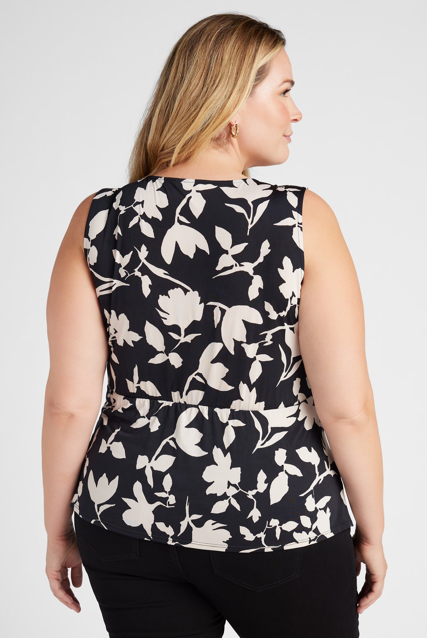 Black Ivory Floral $|& West Kei Floral Knit Sleeveless Wrap Top - SOF Back