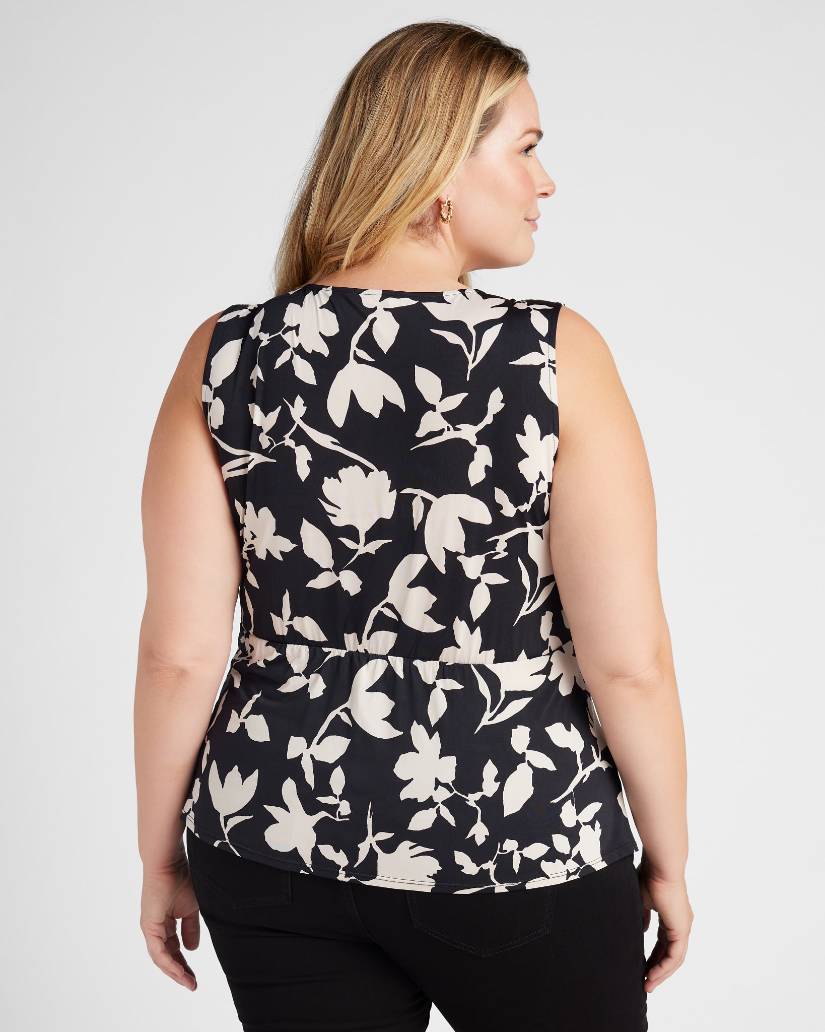 Black Ivory Floral $|& West Kei Floral Knit Sleeveless Wrap Top - SOF Back