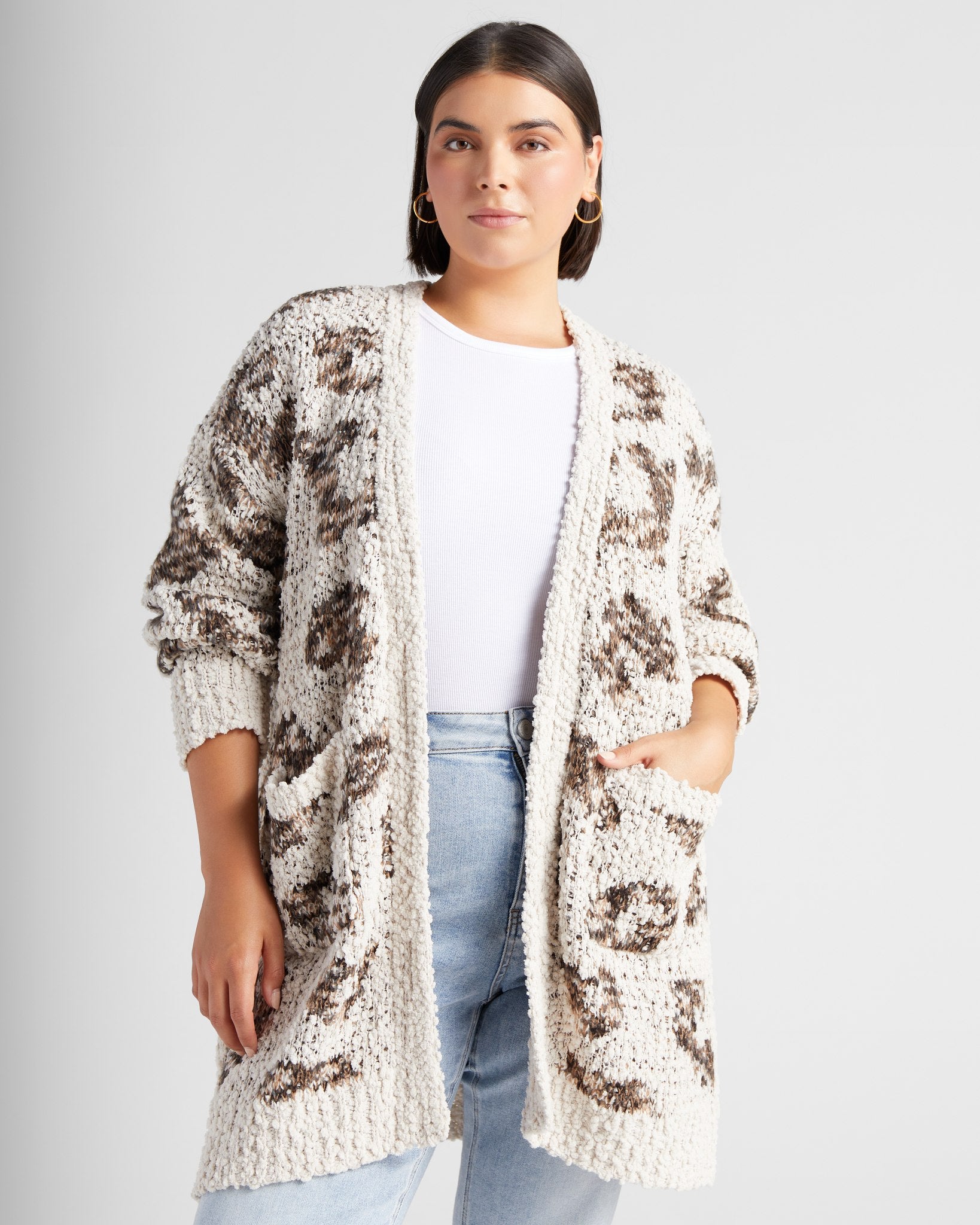 Oatmeal Leopard $|& Bobeau Animal Popcorn Cardigan - SOF Front