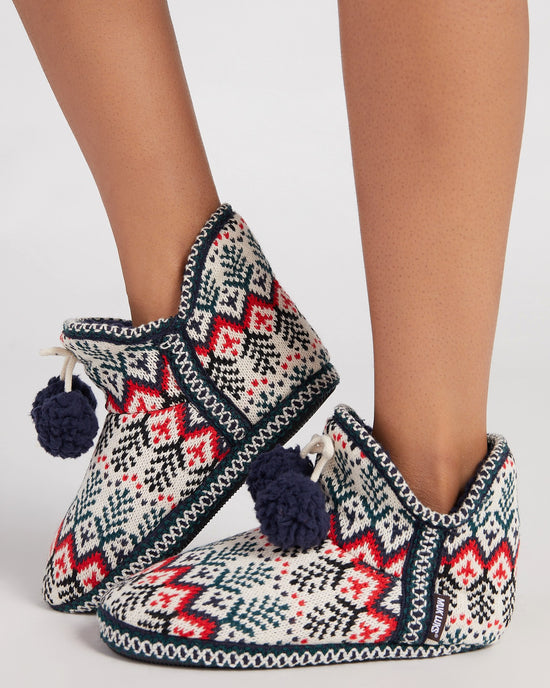 Vanilla/Navy $|& MUK LUKS Amira Slipper Bootie - SOF Front