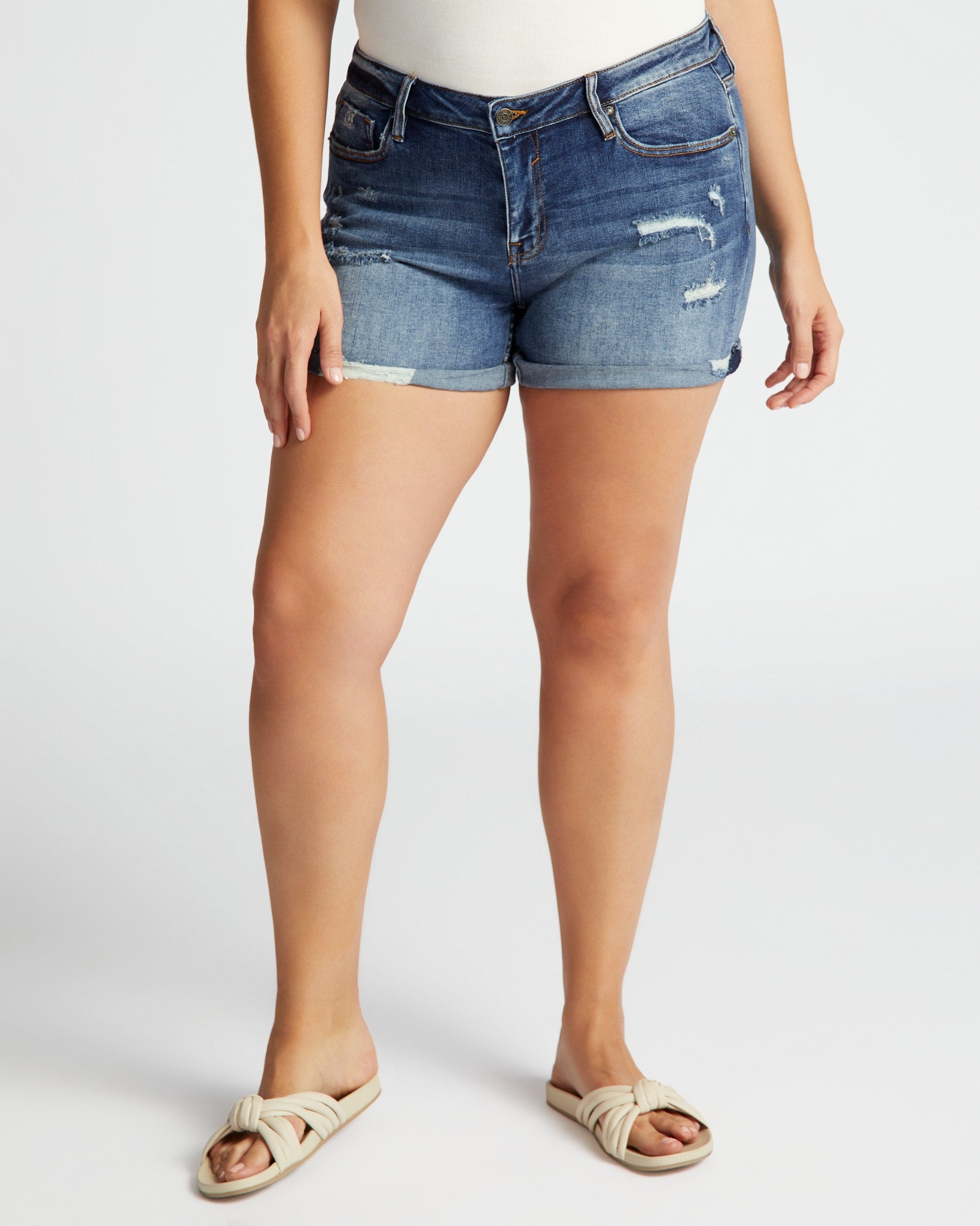 Dark Wash Blue $|& Vigoss Marley Cuffed Short - SOF Front