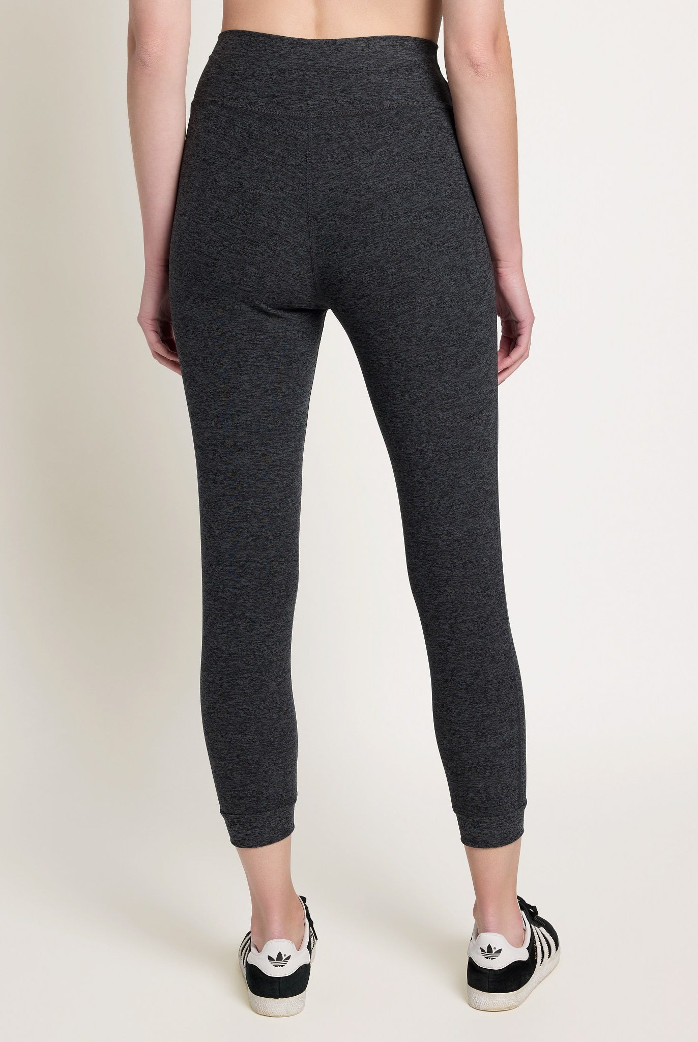 Heather Charcoal $|& Interval FlowHeather Sculpt Motion Jogger - SOF Back