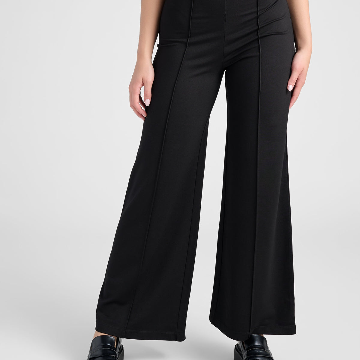 Max Studio High Waist Wide Leg Ponte Pants - Front Seam – Wantable display picture 1