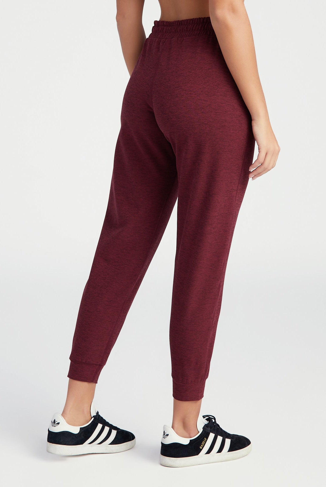 Red Wine $|& Interval FlowHeather Sculpt Highland Jogger - SOF Back