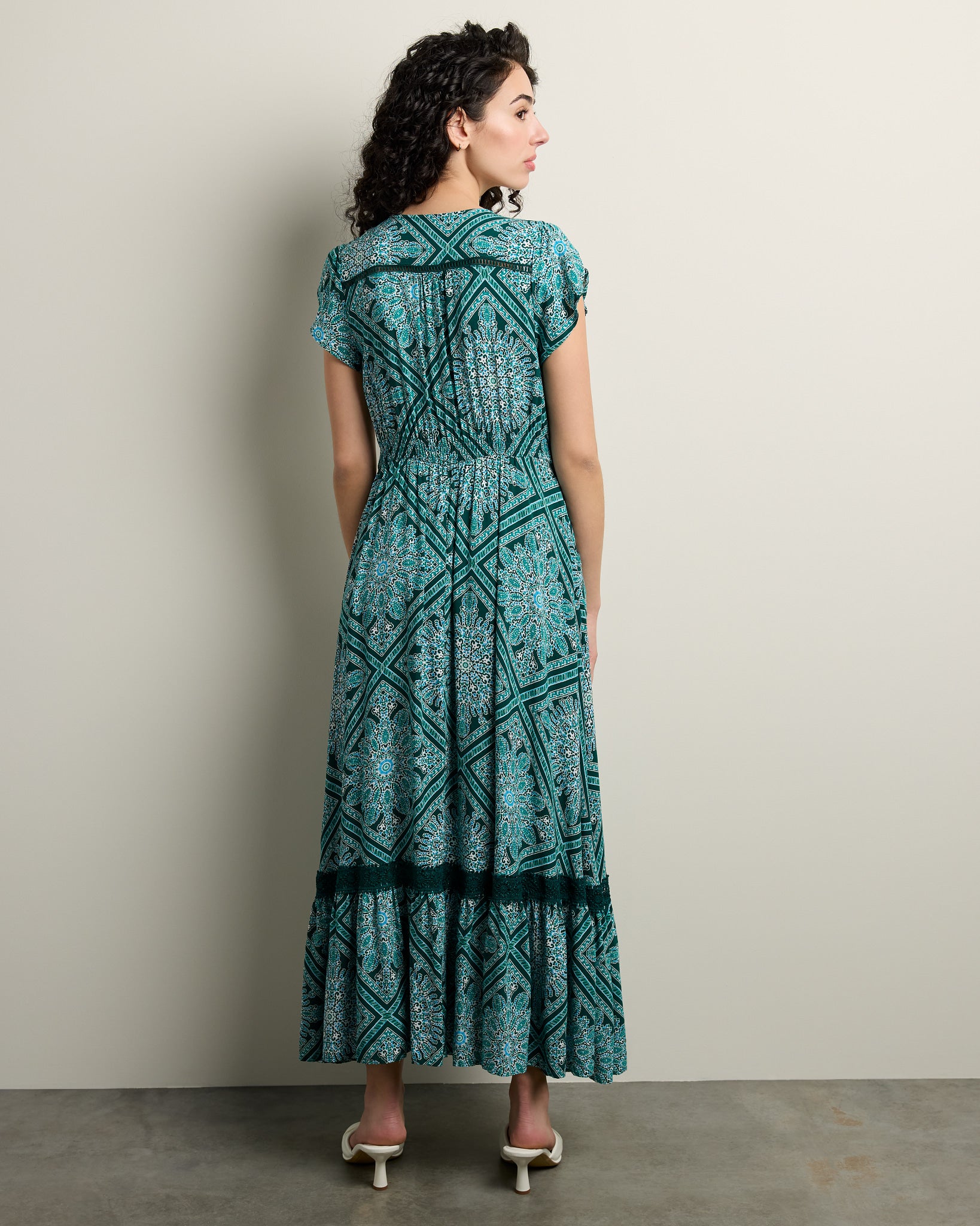 Green $|& Apricot Diamond Crochet Button Maxi Dress - SOF Back