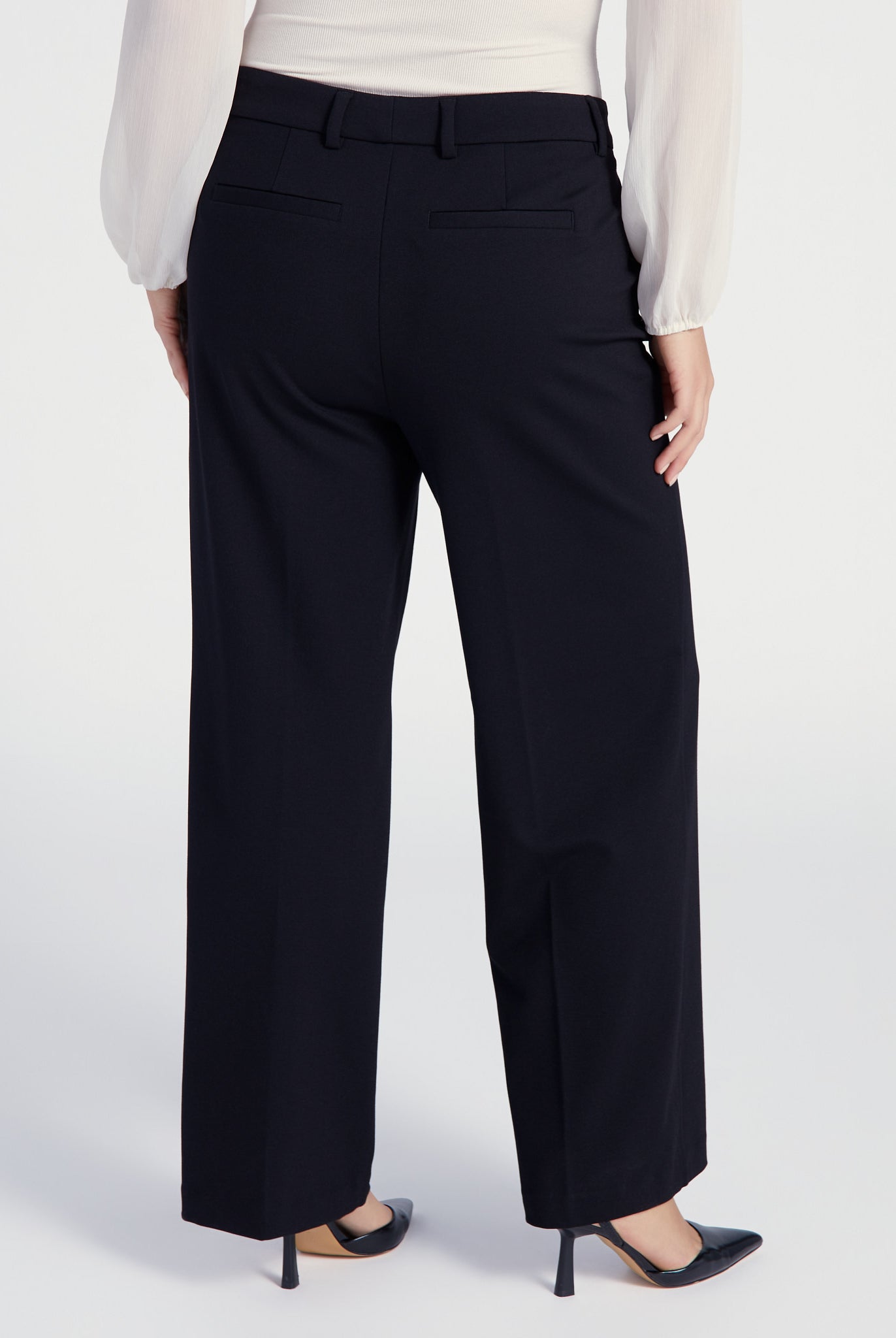 Black $|& Liverpool Kelsey Wide Leg Trouser - SOF Back