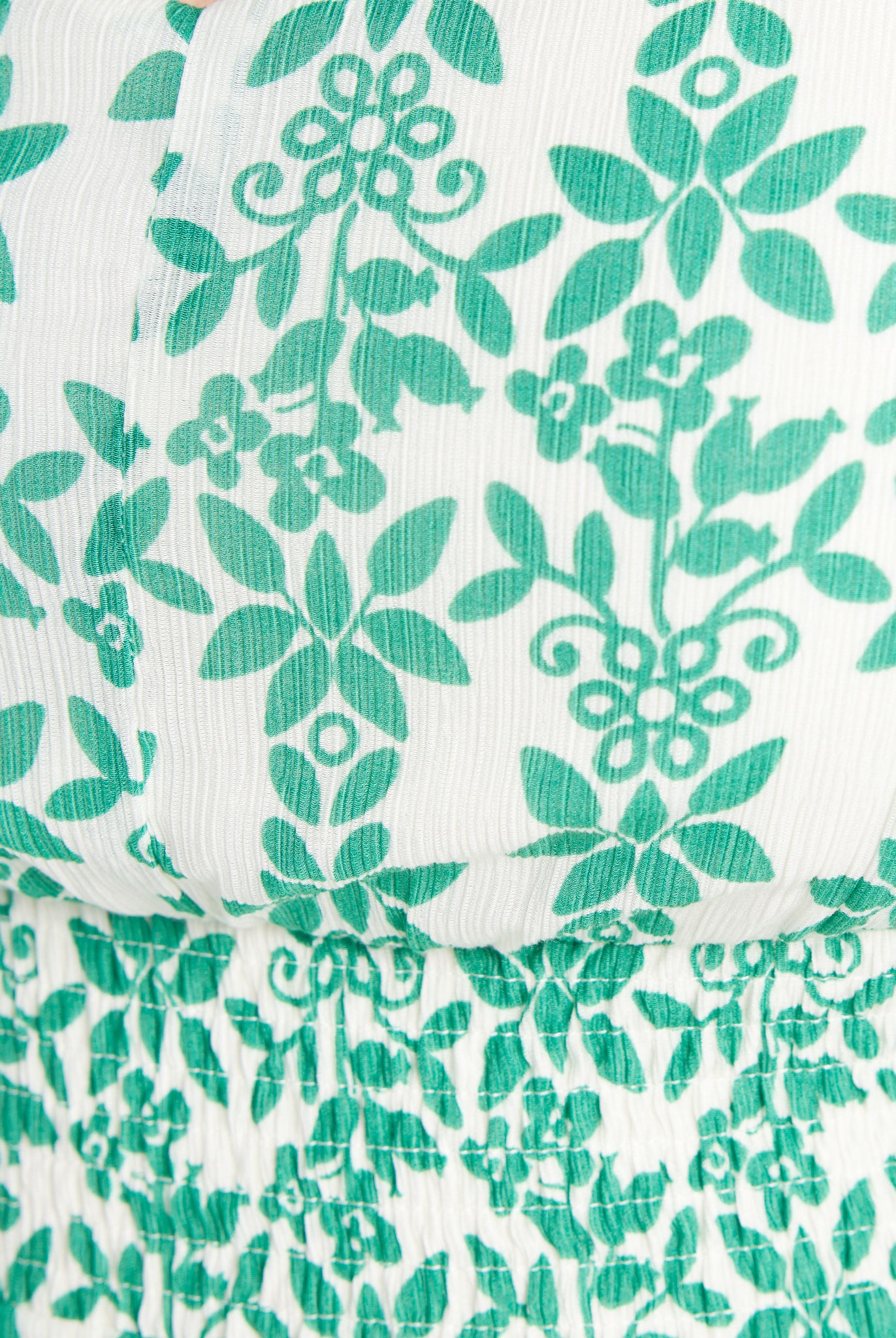 White/Kelly Green $|& Skies Are Blue Print Midi Dress - SOF Detail