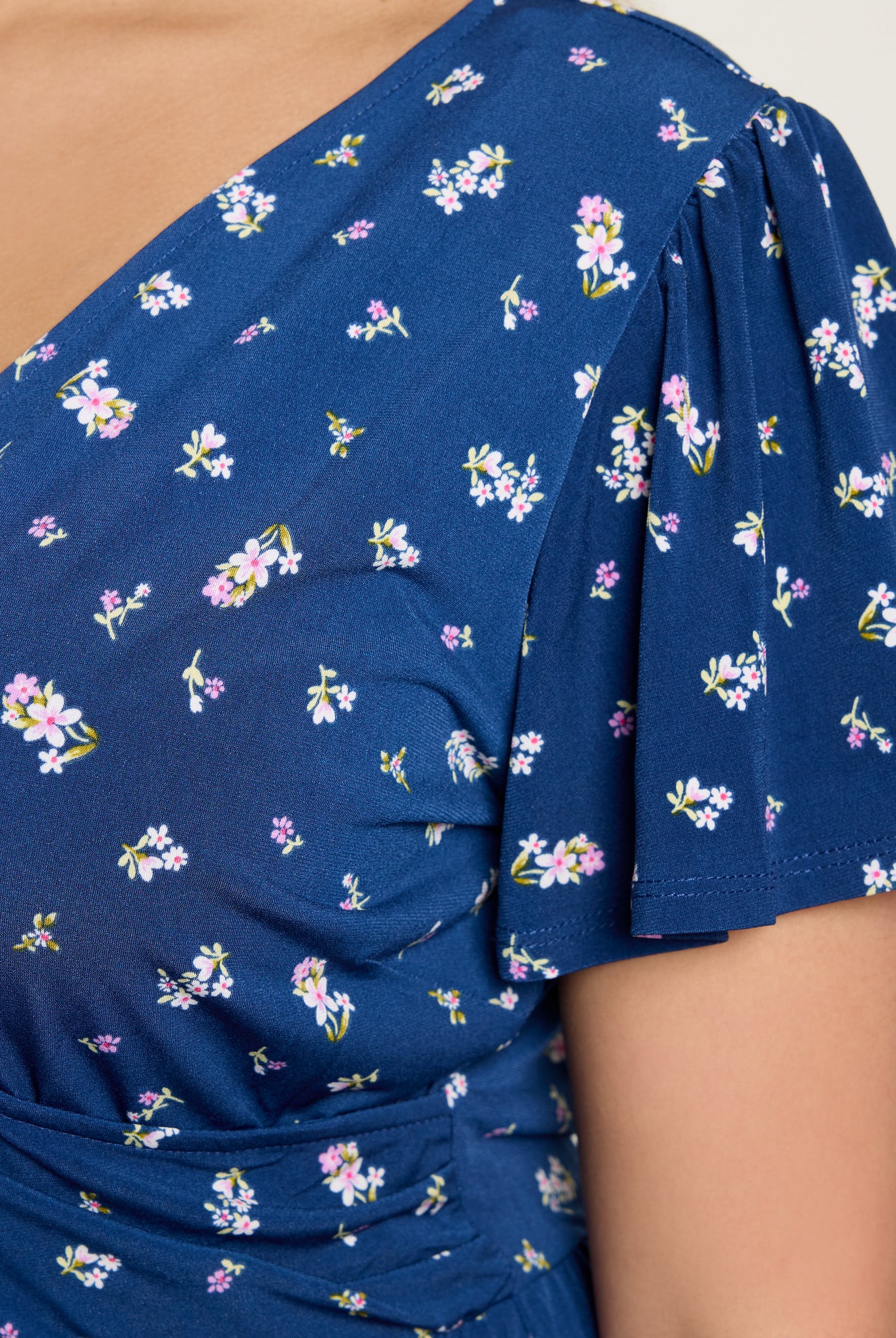Navy Pink Floral $|& Gilli Short Sleeve Faux Wrap Mini Dress - SOF Detail
