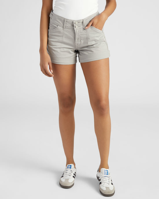 Sharkskin $|& Kensie Mid Rise Double Roll Twill Short - SOF Front