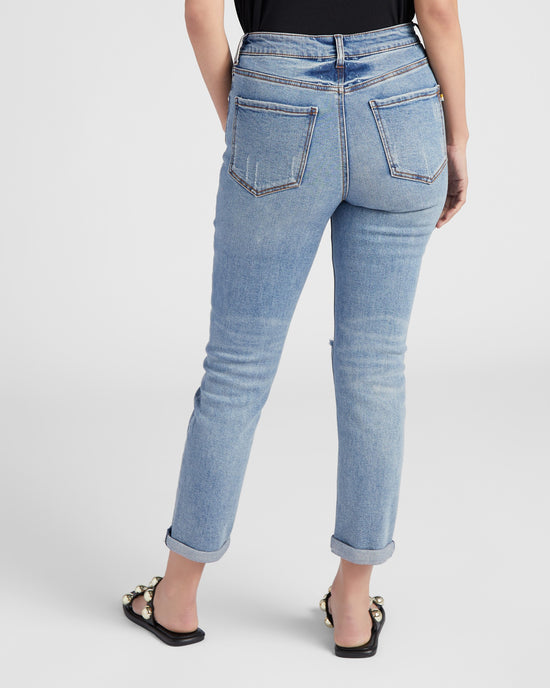 Medium Wash $|& SEAS Carly High Rise Mom Jeans - SOF Back