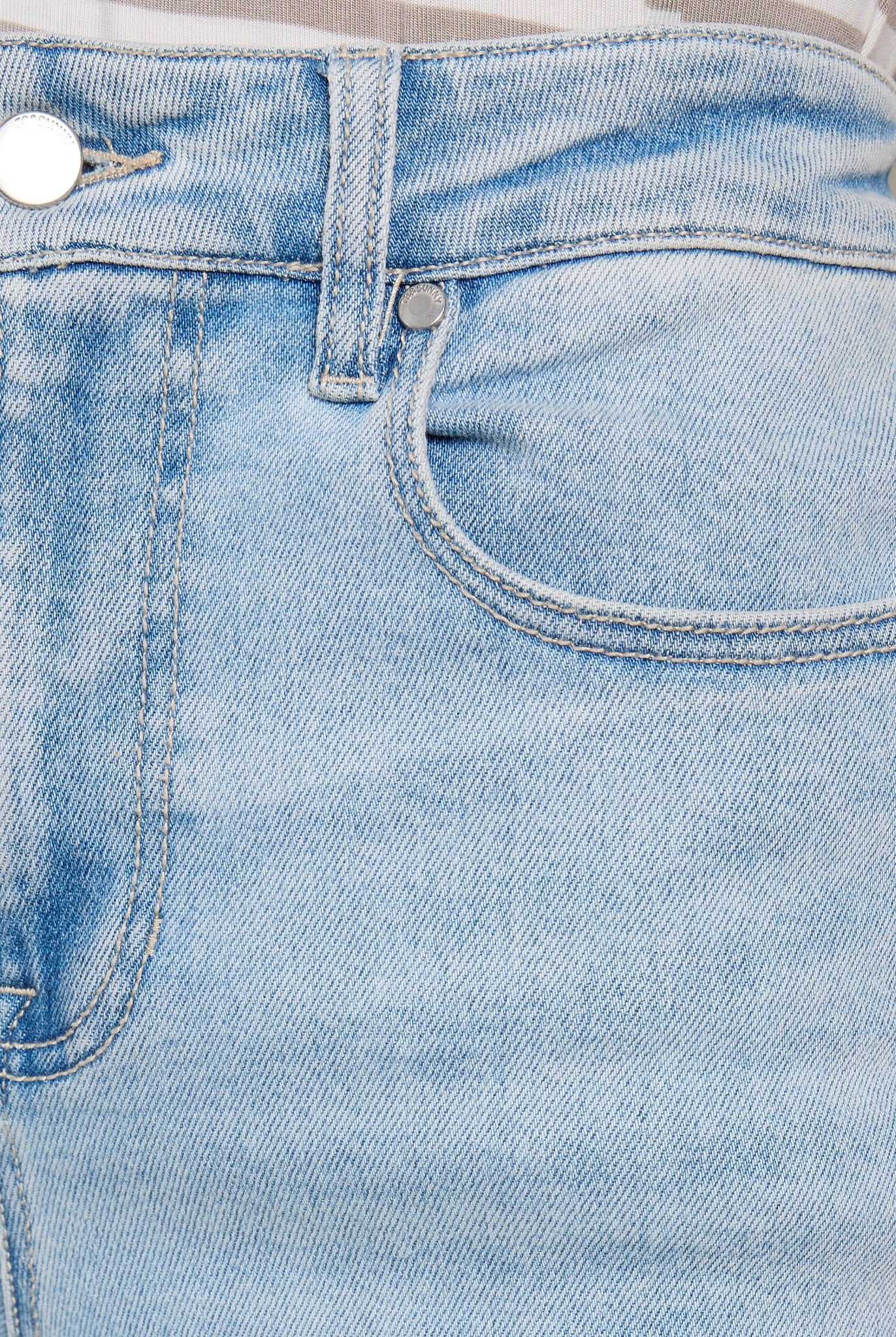 Light Wash $|& SEAS Joni Wide Leg Jeans - SOF Full Front