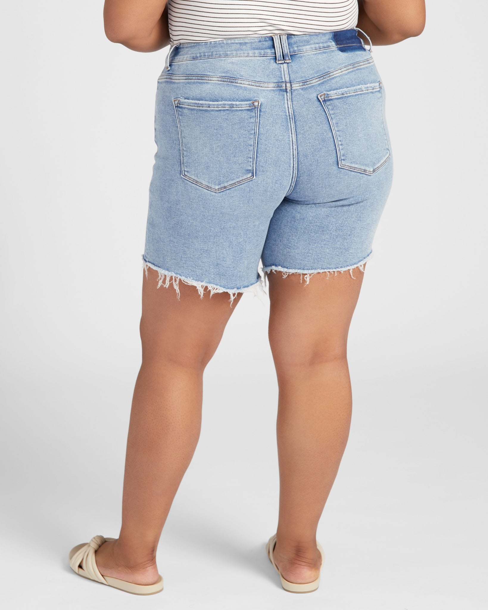 Done Deal $|& Vervet High Rise Midi Short - SOF Back