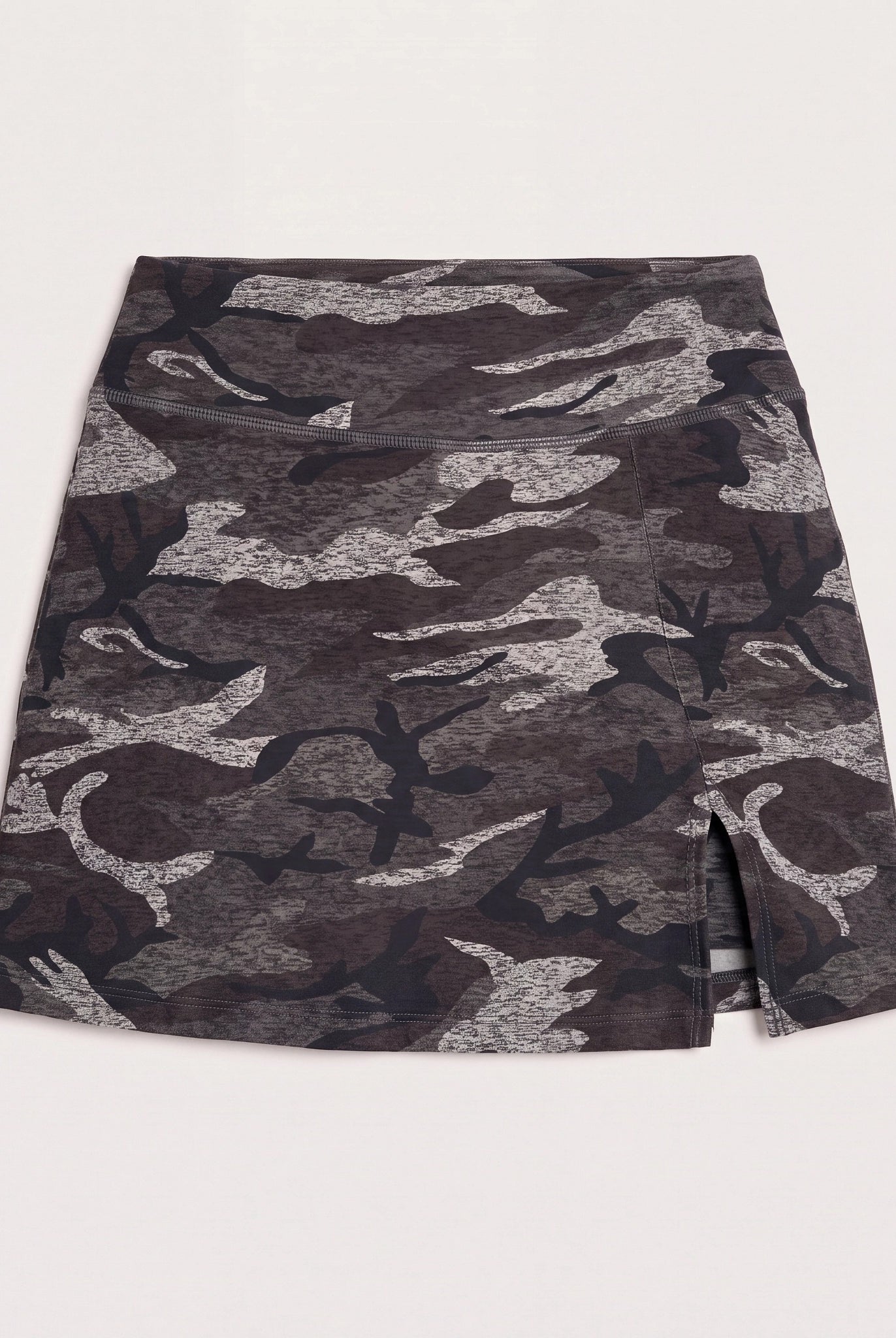 Grey Camo $|& Interval FlowHeather Sculpt Skort - Hanger Detail