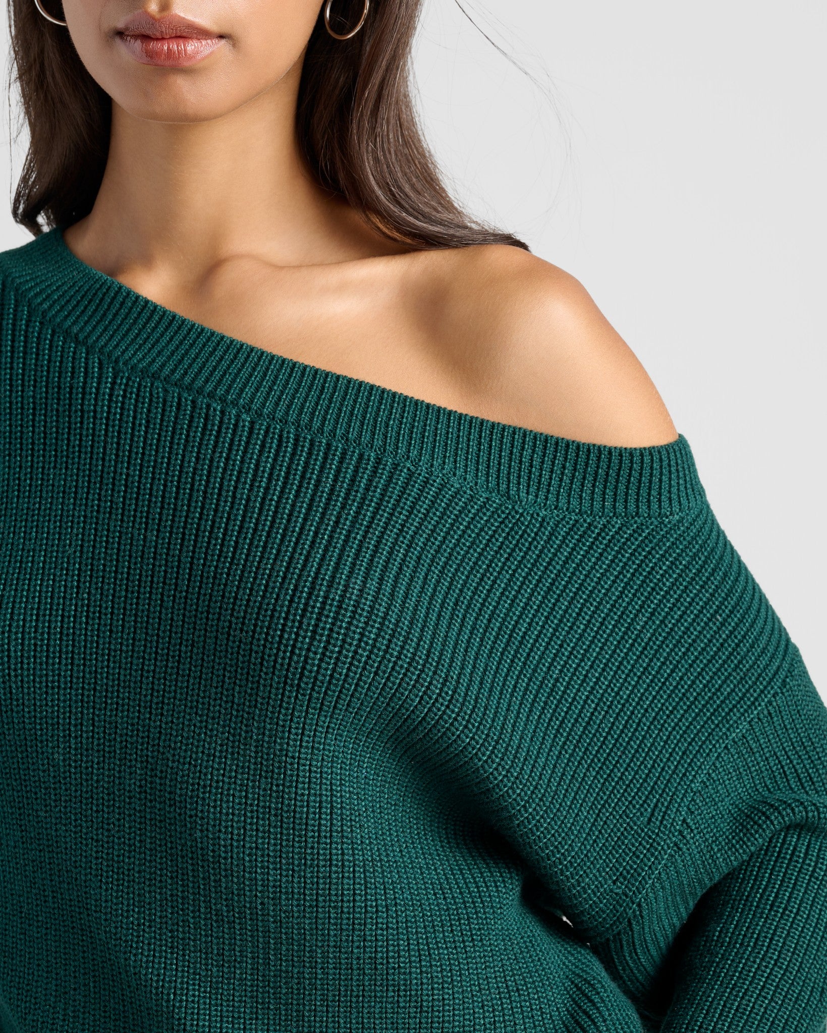 Hunter Green $|& SEAS Coastal One Shoulder Sweater - SOF Detail