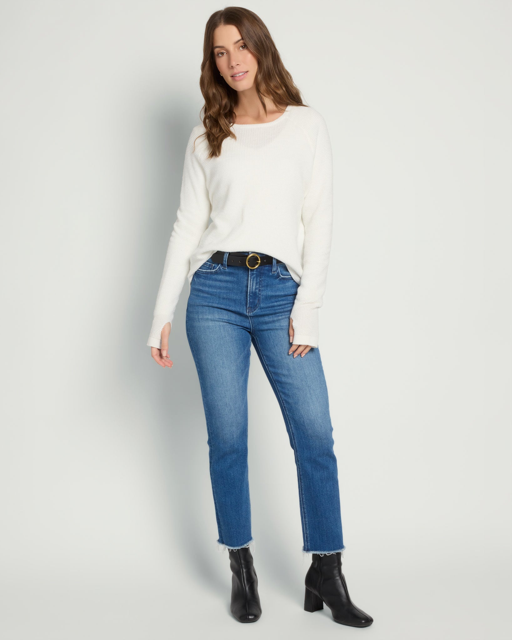 White $|& Herizon Wanderer Thumbhole Tunic - UGC On Fig
