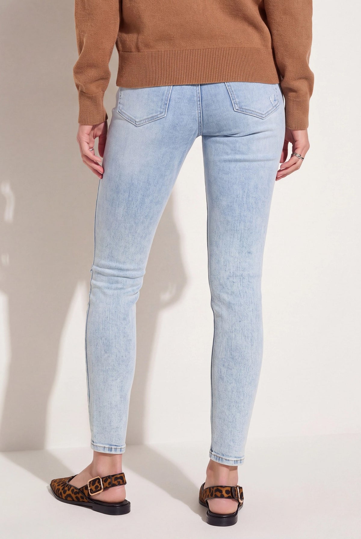 Light Wash $|& Herizon Jayne High Rise Distressed Skinny Jeans - SOF Side