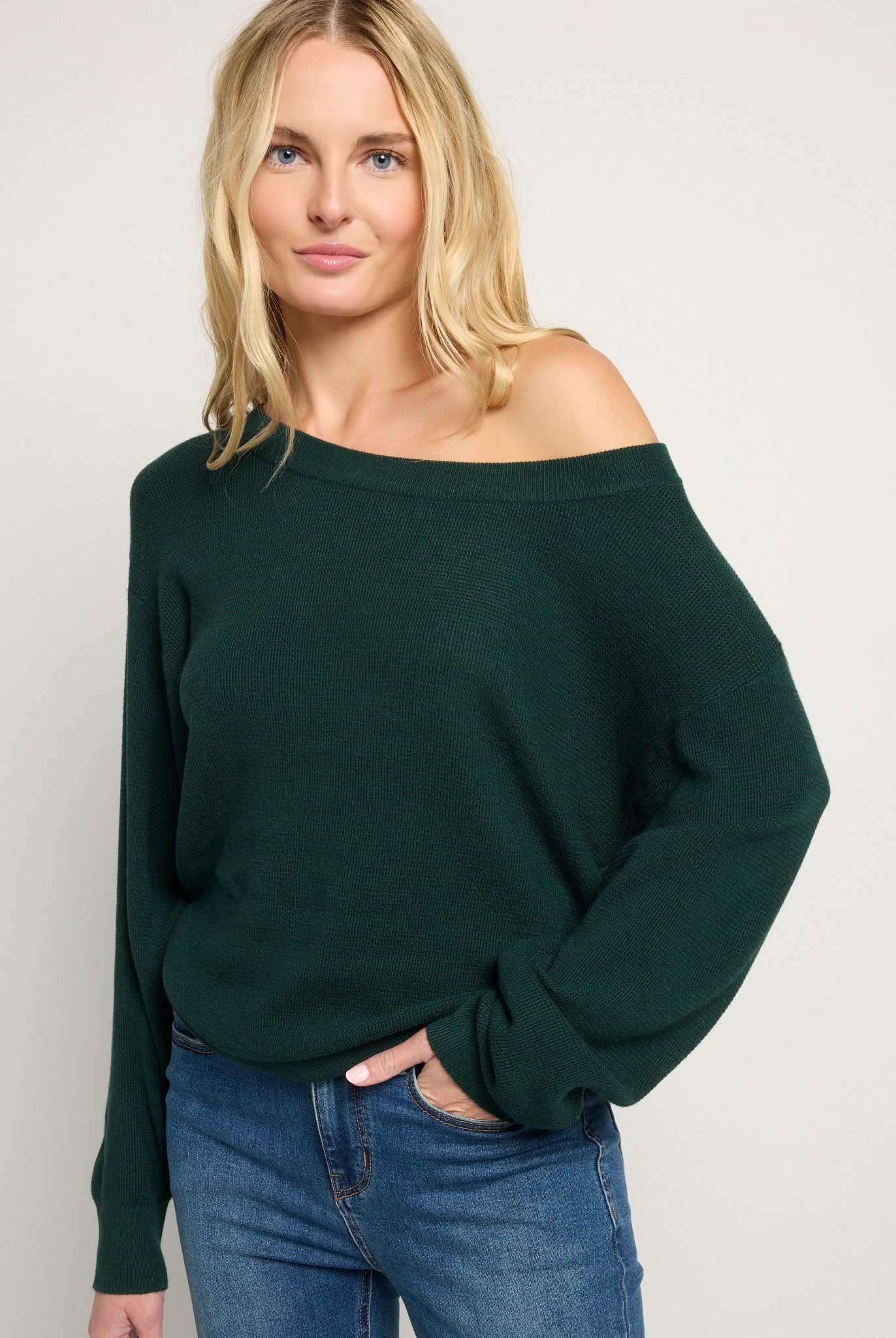 Hunter Green $|& Herizon Wanderer Waffle One Shoulder Sweater - SOF Front