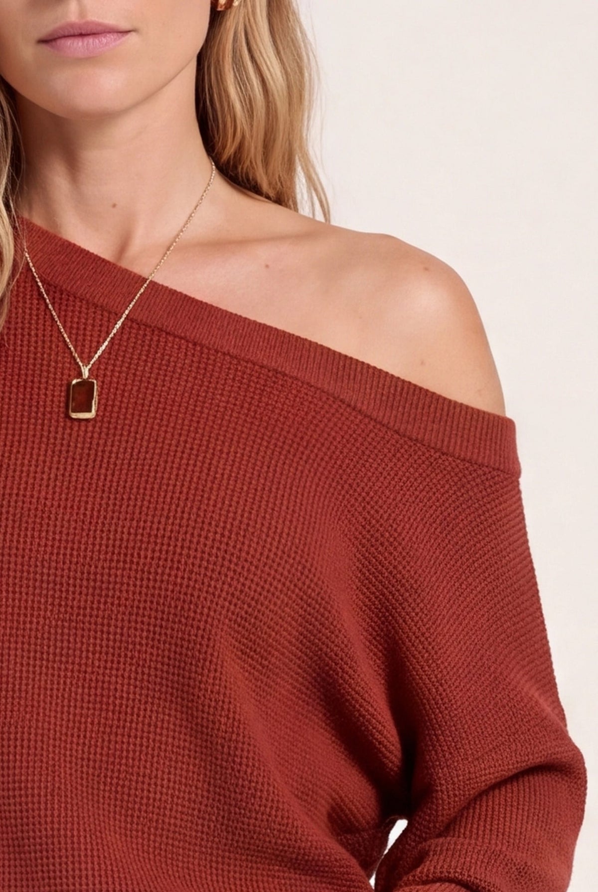 Rooibos Tea $|& Herizon Wanderer Waffle One Shoulder Sweater - SOF Back