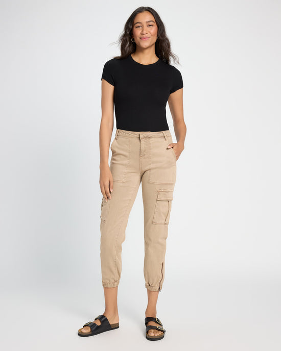 Nomad Beige $|& Herizon Niki Cargo Pant - UGC On Fig
