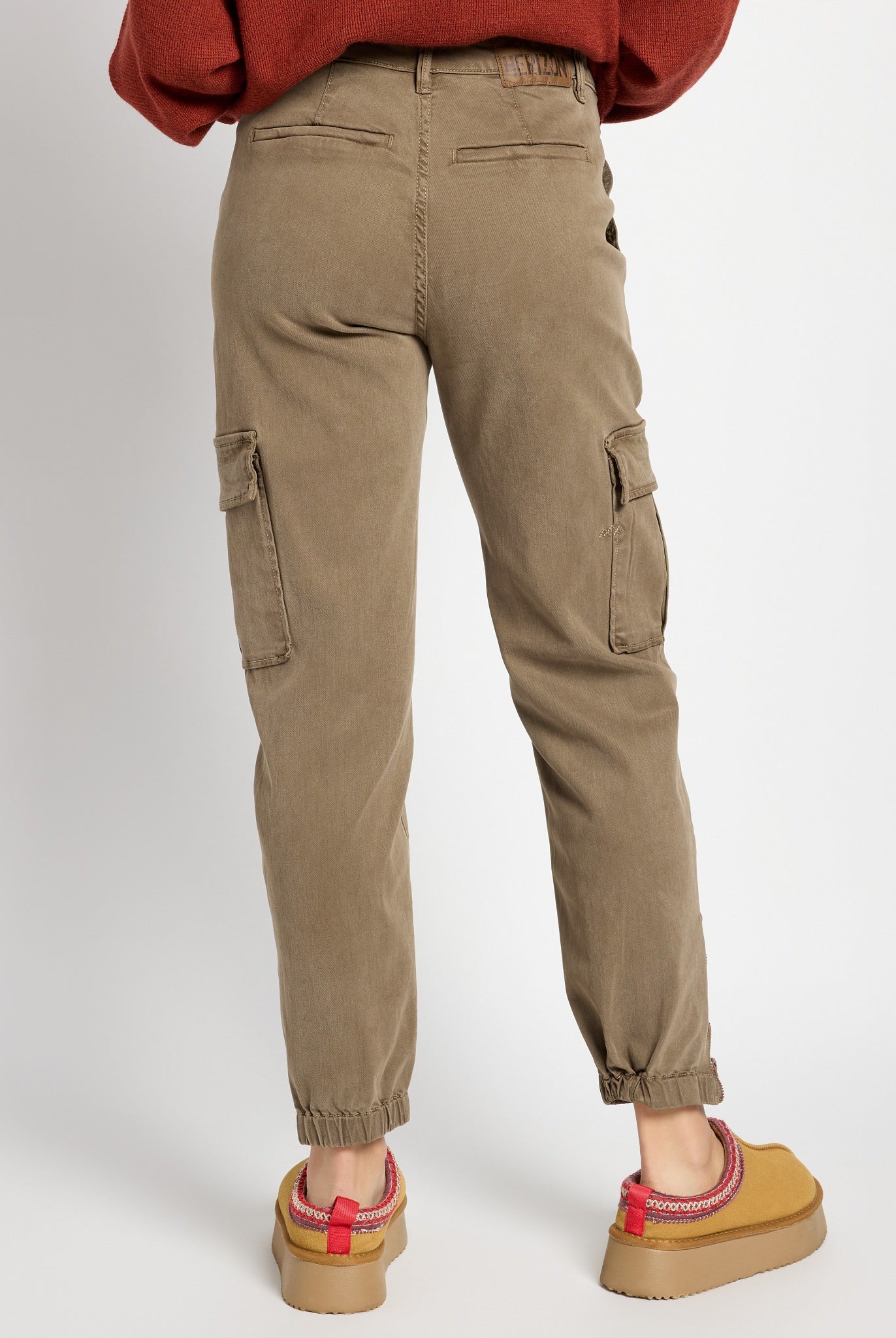 Coriander $|& Herizon Niki Cargo Pant - SOF Back