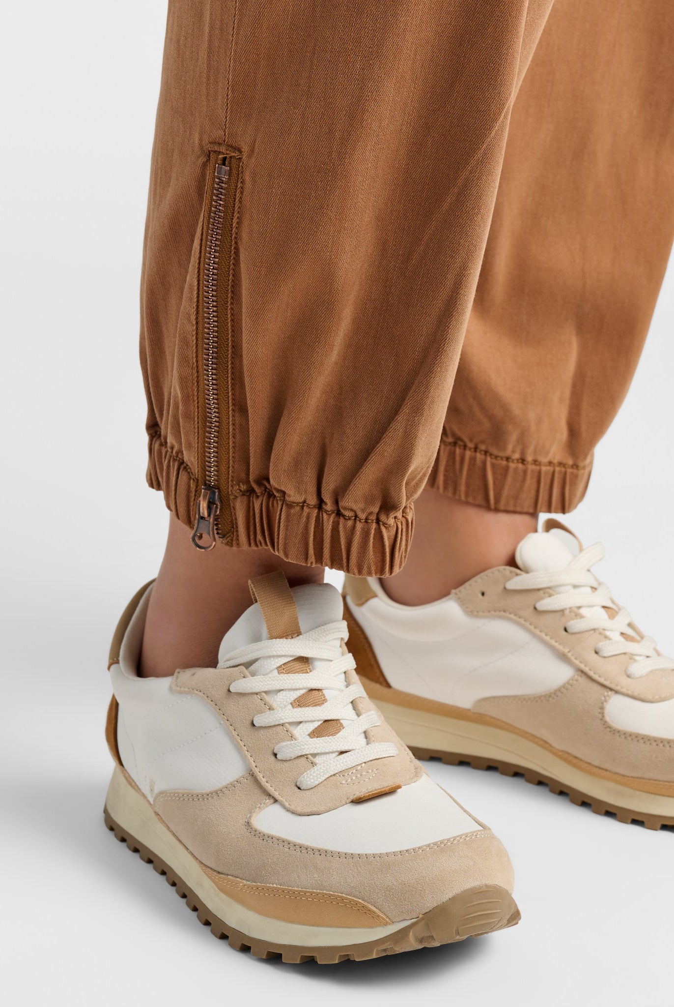 Toffee $|& Herizon Niki Cargo Pant - SOF Detail
