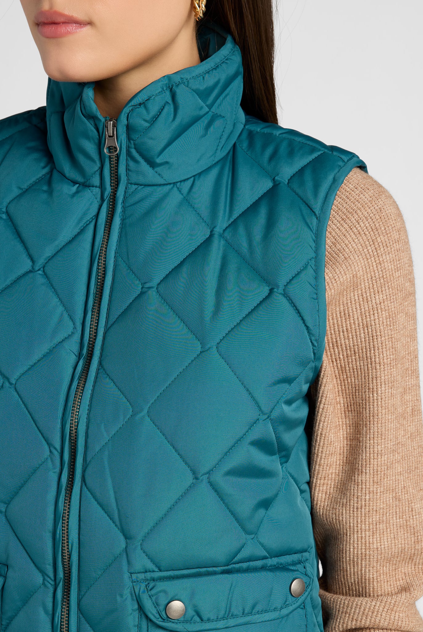 Spruced-Up $|& Herizon Stargazer Quilted Vest - SOF Detail