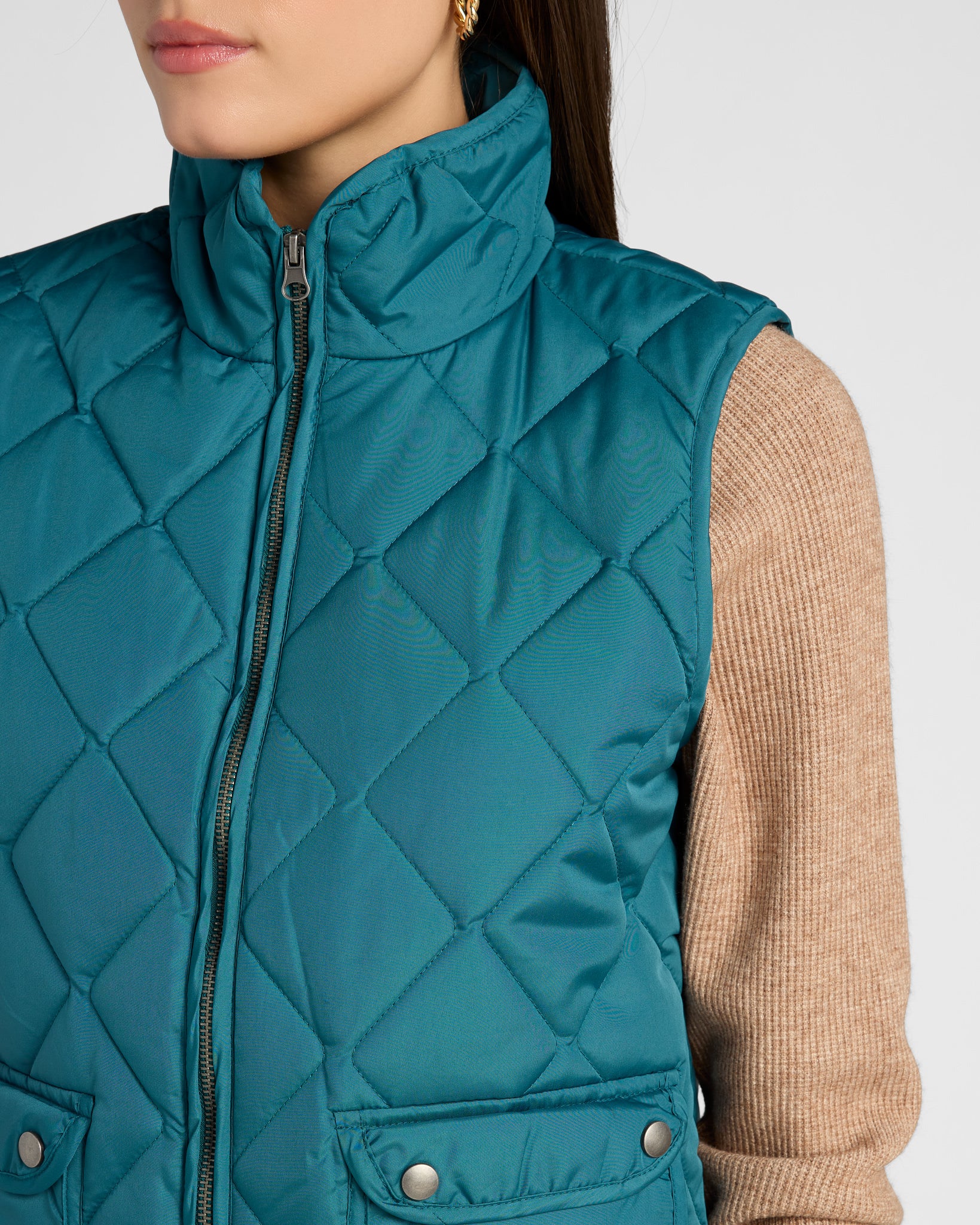 Spruced-Up $|& Herizon Stargazer Quilted Vest - SOF Detail