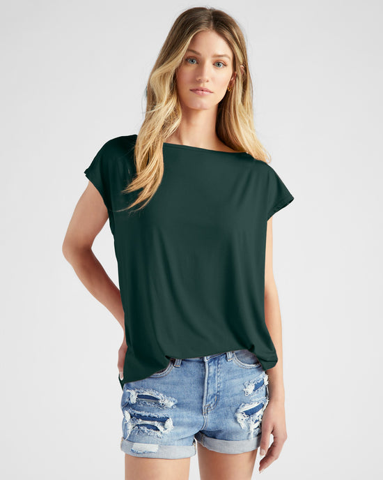 Hunter Green $|& SEAS Brentwood Boat Neck Top - SOF Front