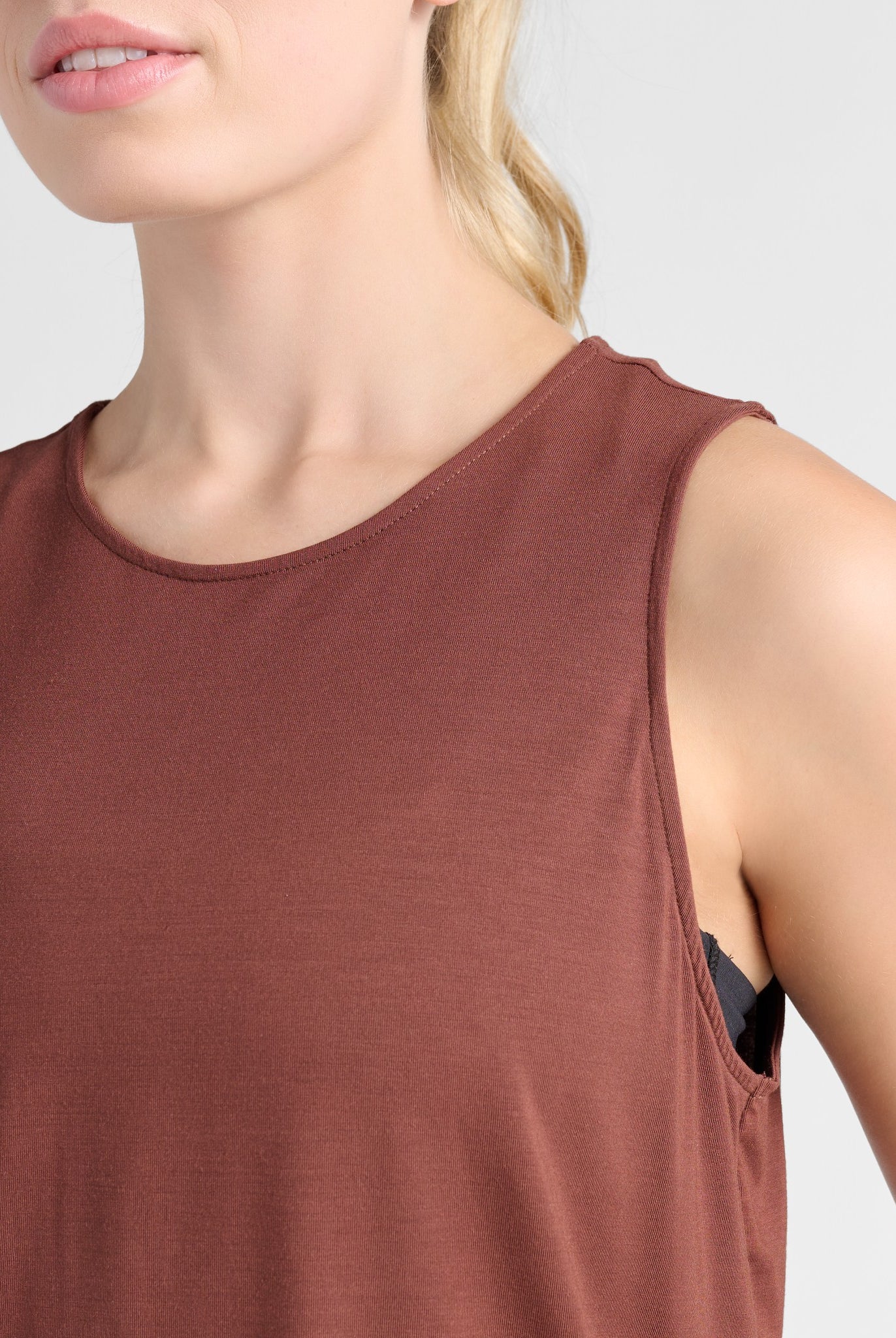 Chocolate Fondant $|& Interval Keyhole Back Tank - SOF Detail