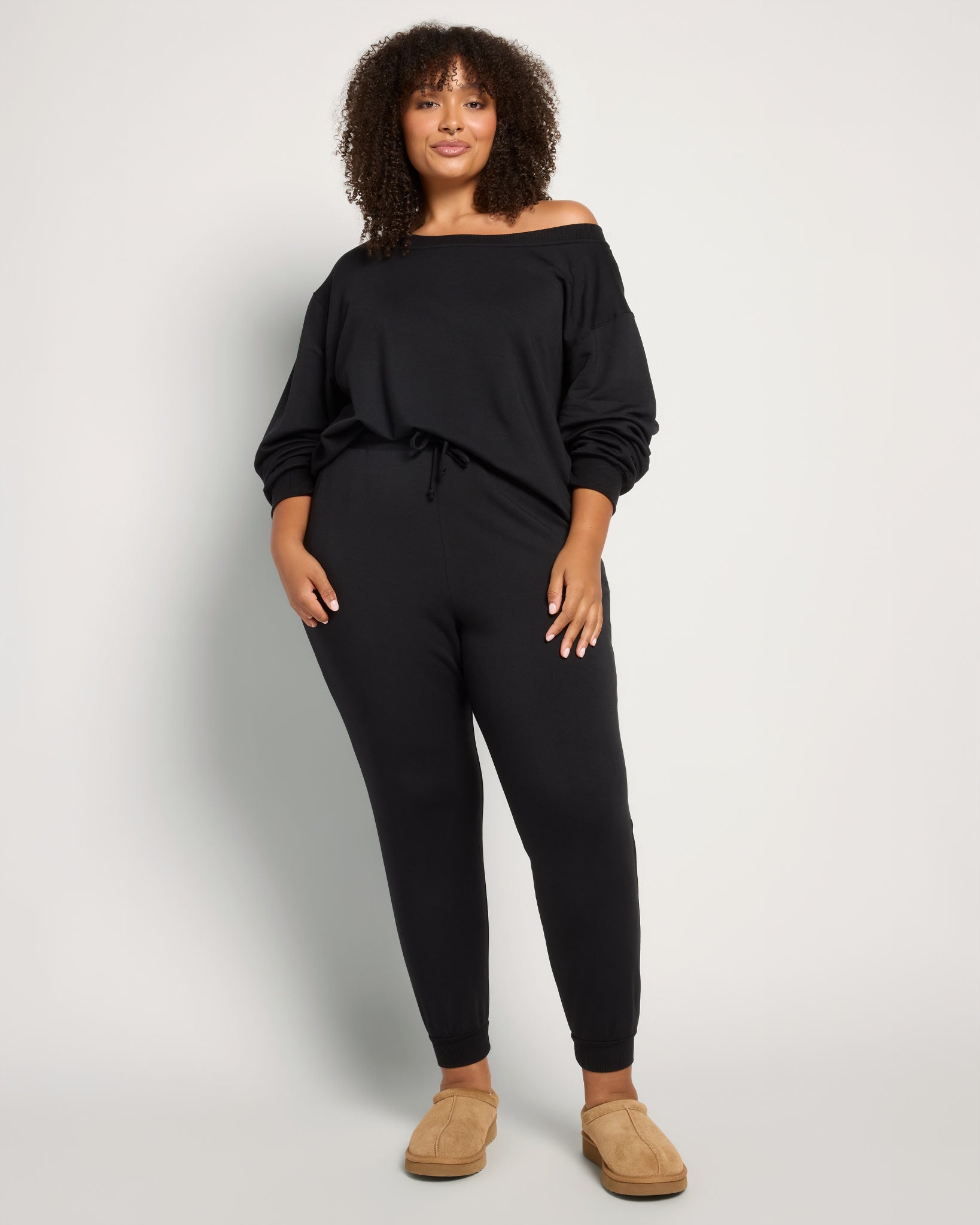 Black $|& SEAS Over The Clouds One Shoulder Top - UGC On Fig