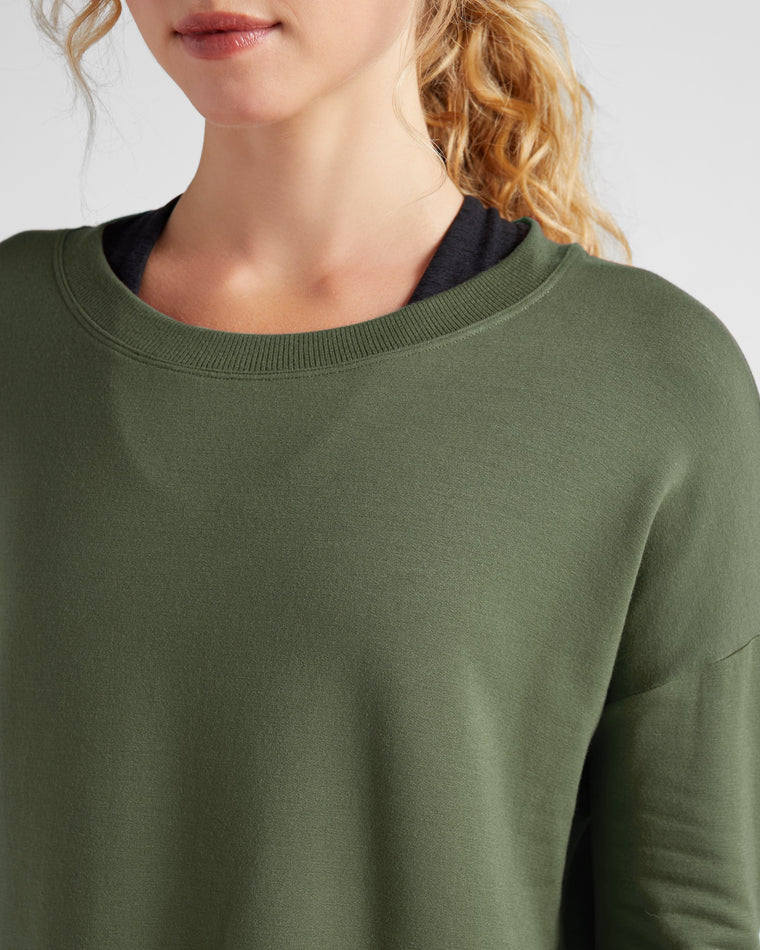 Four Leaf Clover $|& Interval Flex Pullover - SOF Detail