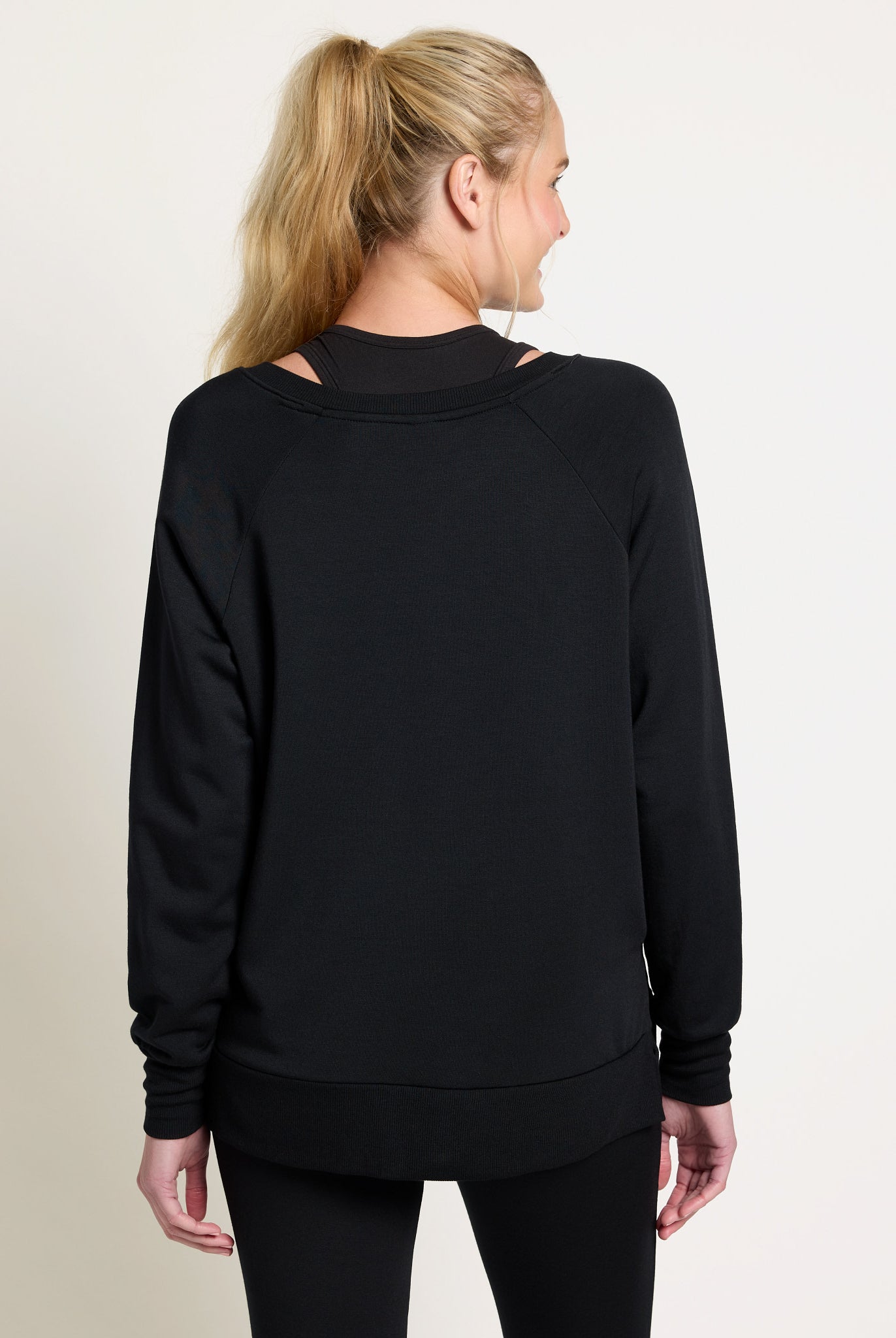 Black $|& Interval Flex Fleece V-Neck Top - SOF Back