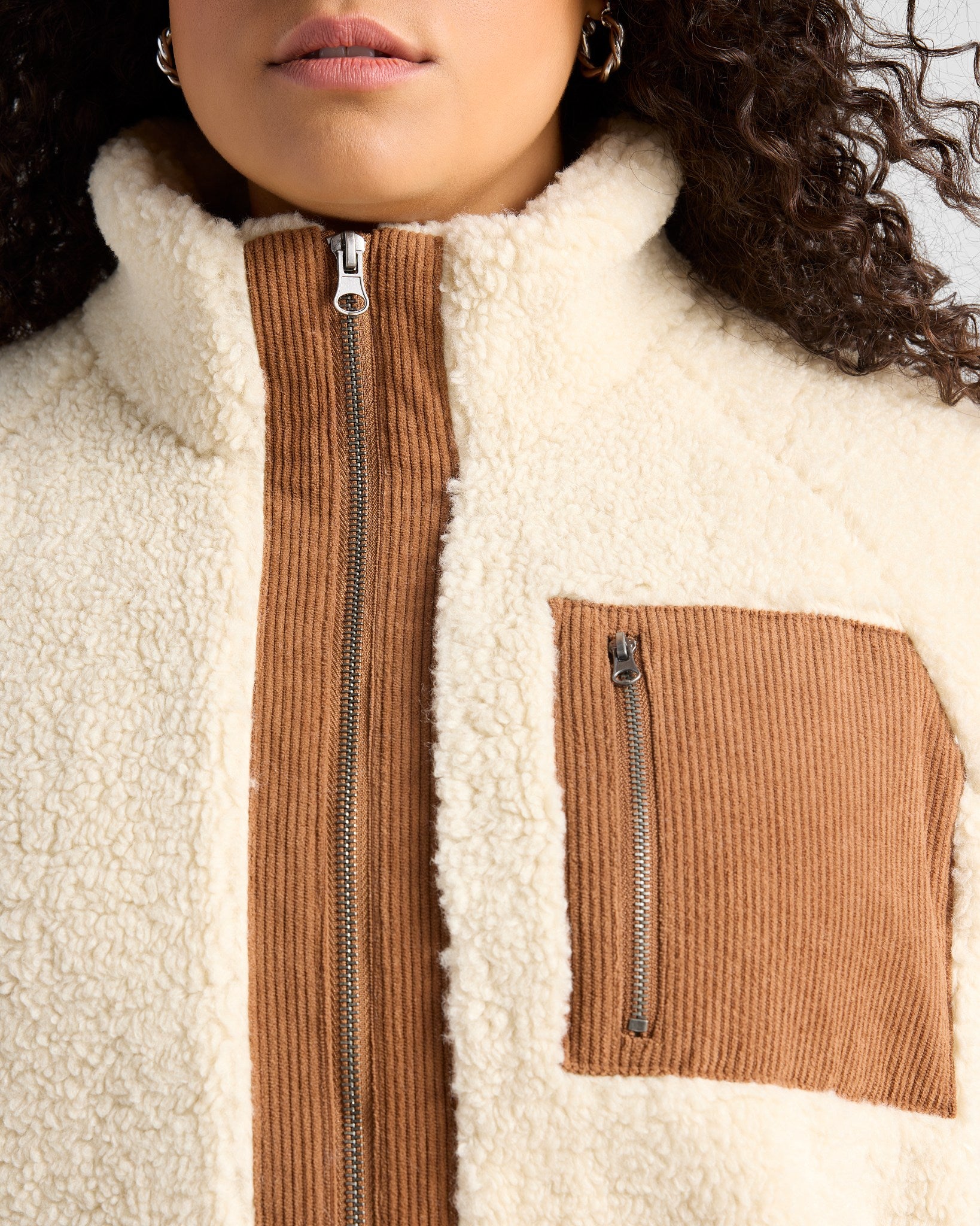 Cream/Brown $|& Herizon Sherpa Jacket withCorduroy Pocket - SOF Detail
