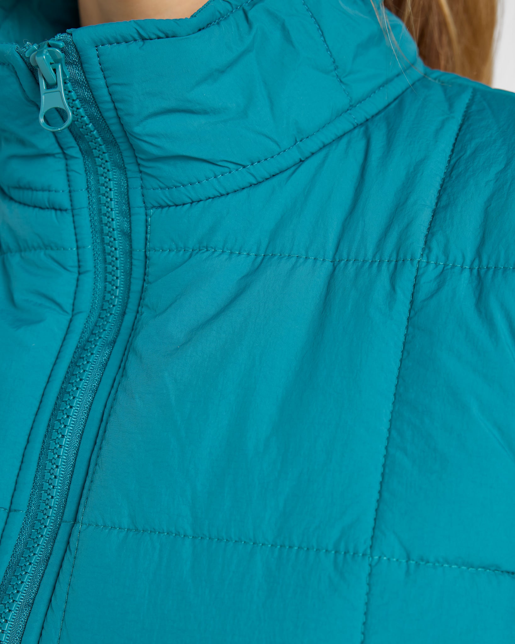 Spruced Up $|& Interval Collared Puffer Vest - SOF Detail