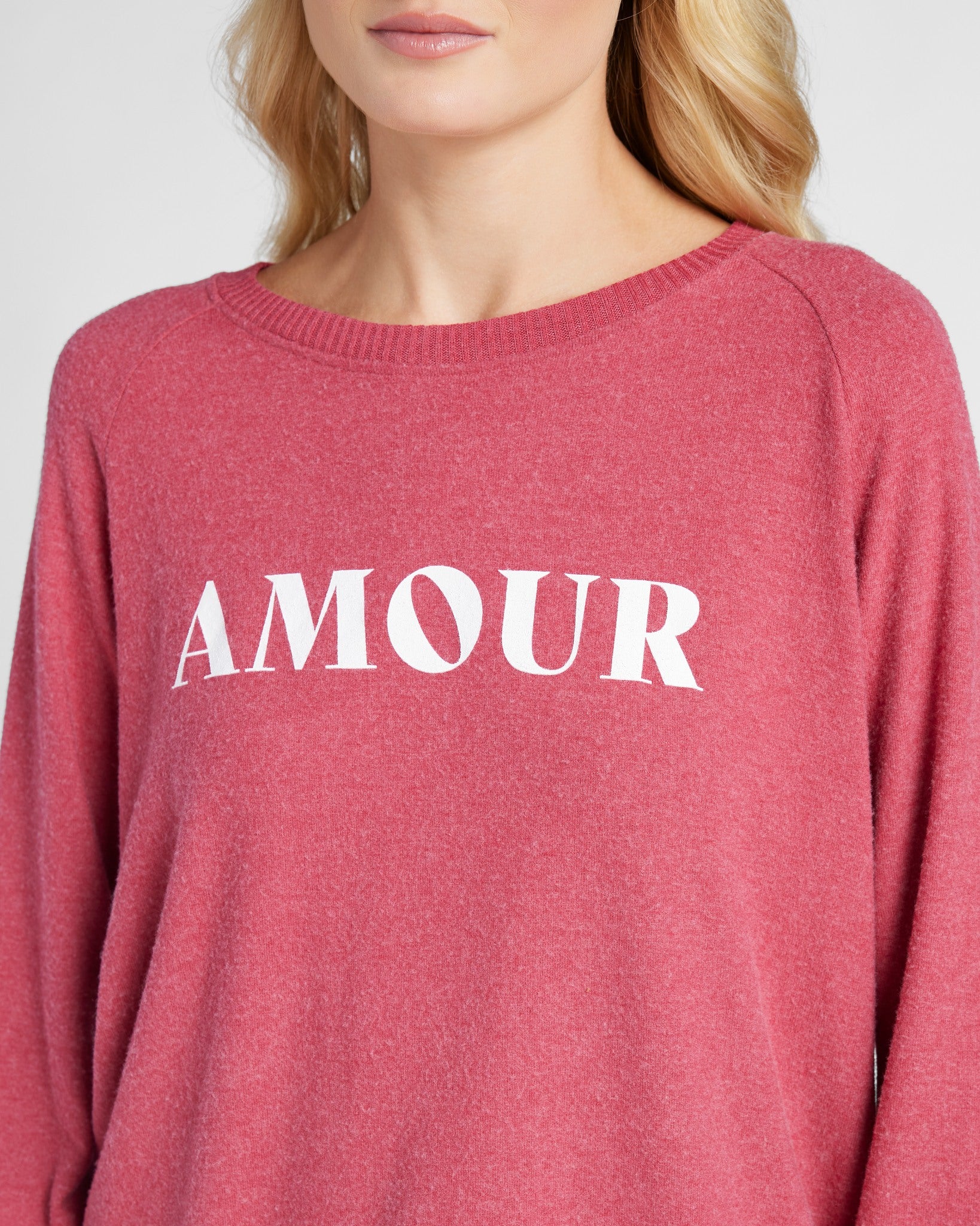 Heather Sangria $|& SEAS Shoreline Hacci Amour Graphic Crew - SOF Detail