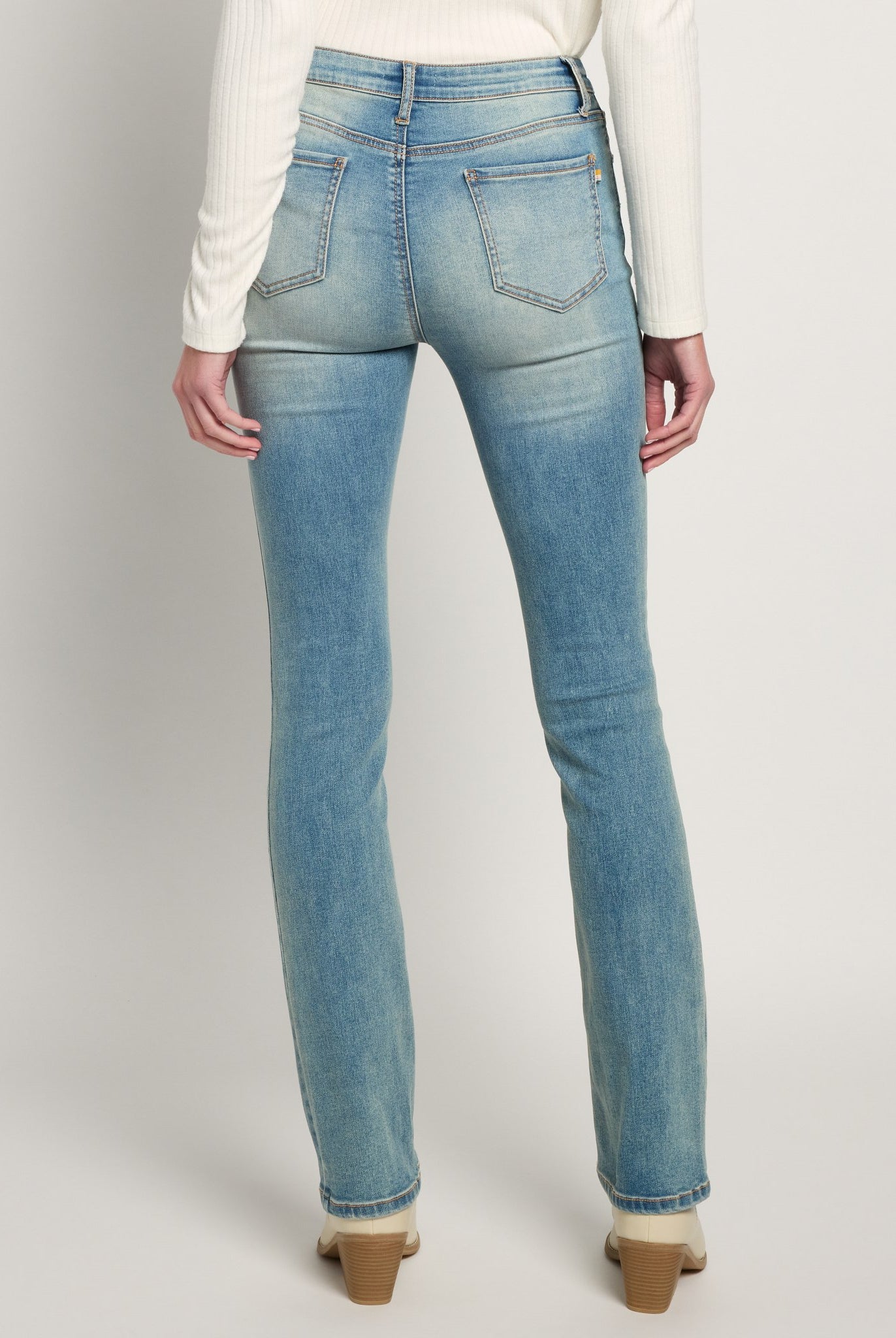 Medium Wash $|& SEAS Mariah Bootcut Jeans - SOF Back