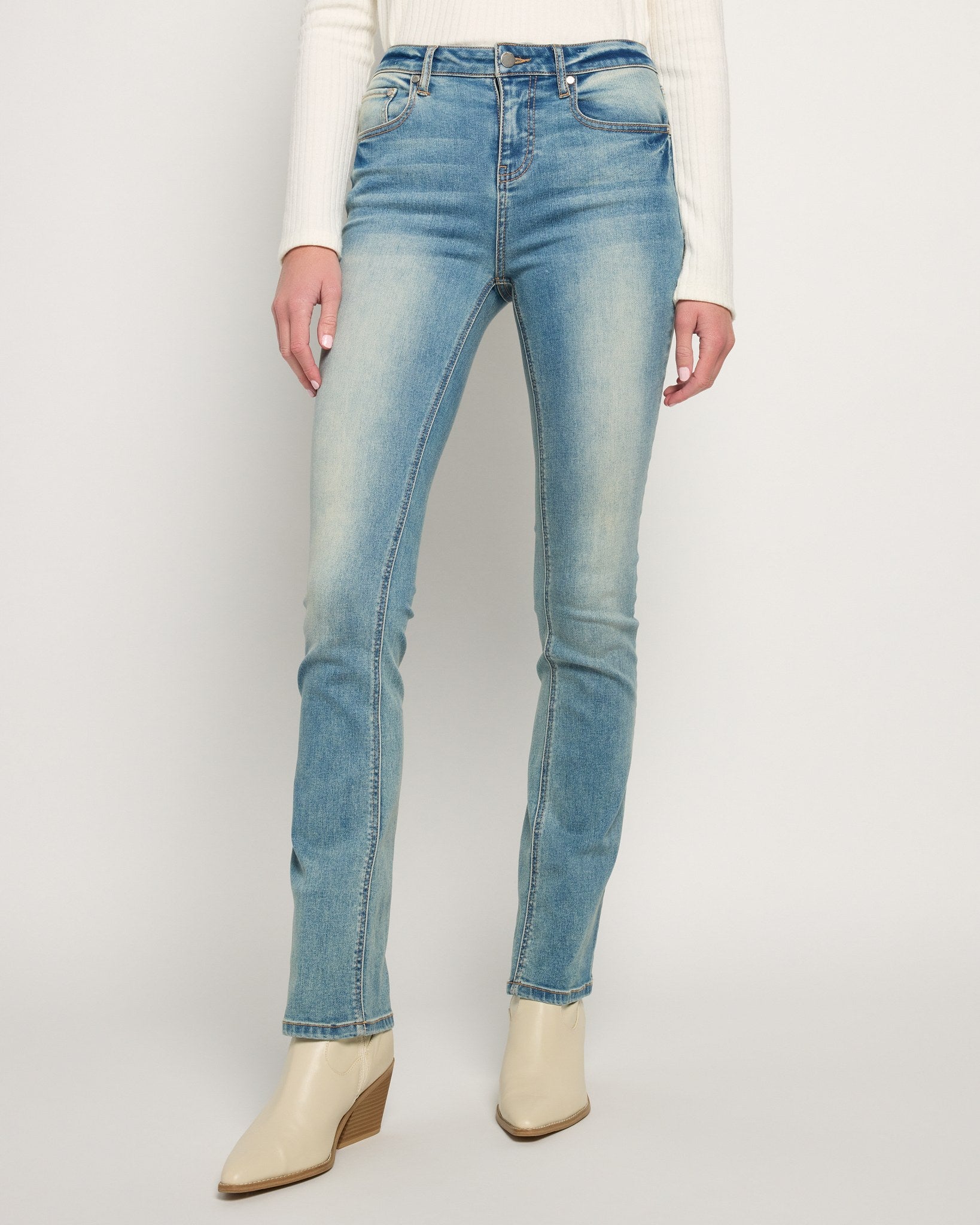 Medium Wash $|& SEAS Mariah Bootcut Jeans - SOF Front