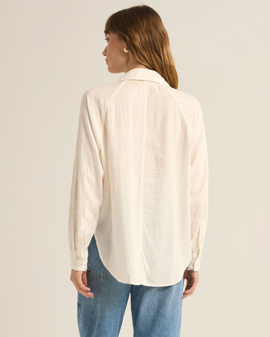 White $|& Z Supply The Perfect Linen Top - VOF Back