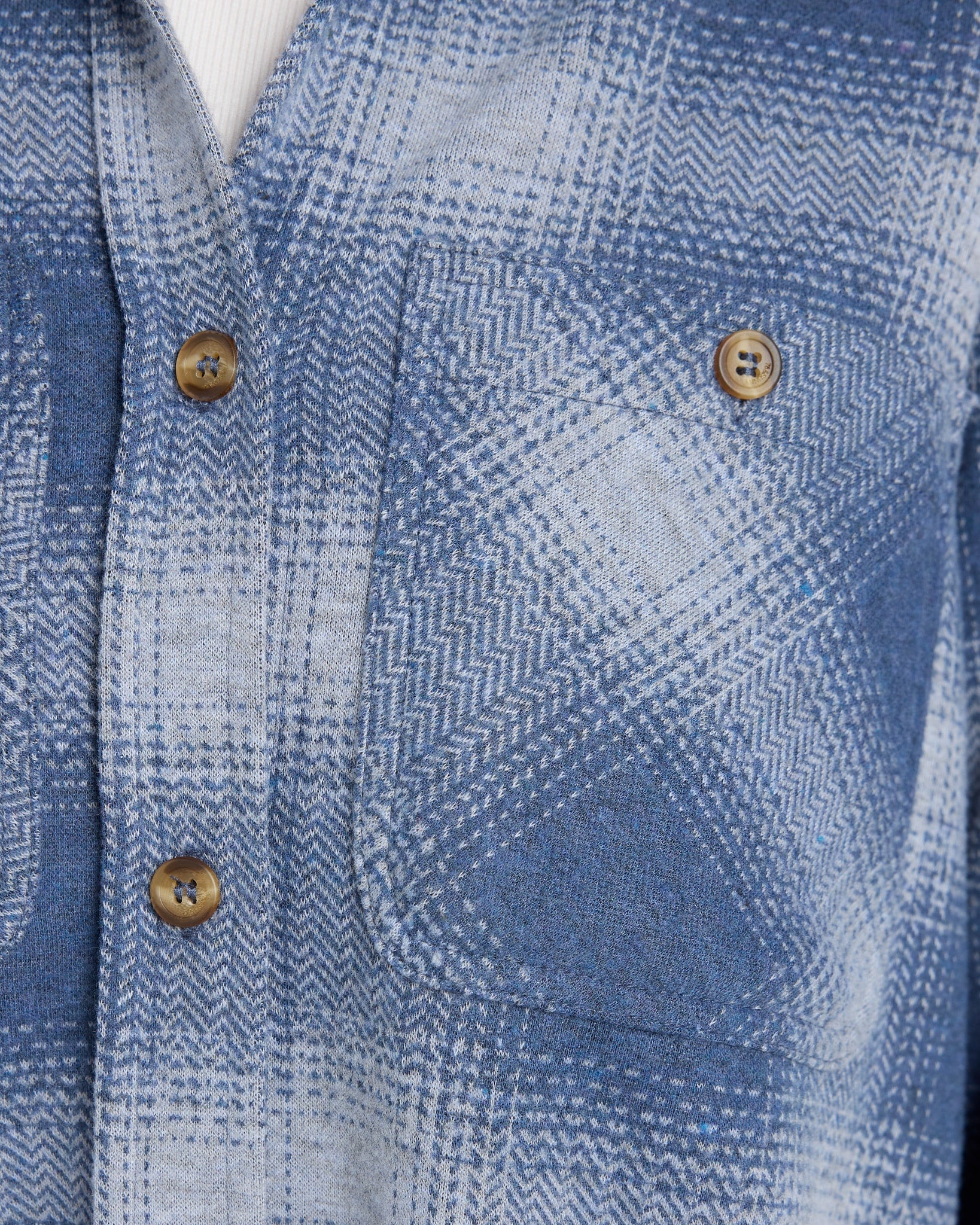 Denim Plaid $|& SEAS Coastline Button Down Plaid - SOF Detail