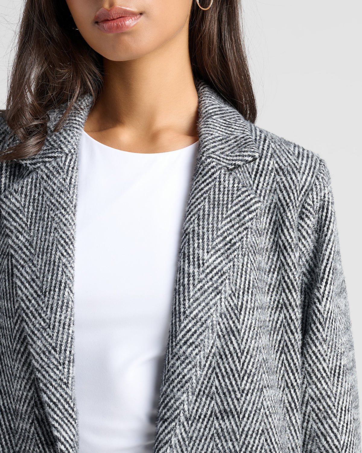 Black $|& Skies Are Blue Herringbone Long Knit Blazer - SOF Detail